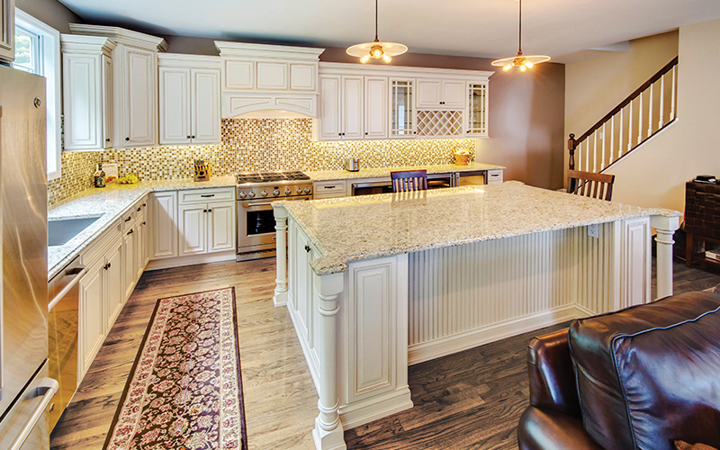 Wellington Ivory Wood Cabinet Factory, Granite Countertops With Ivory Cabinets